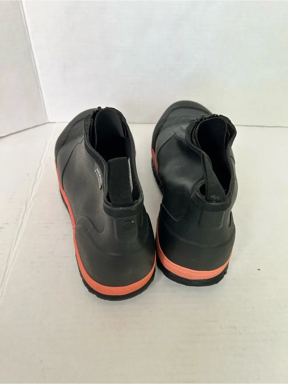 Bogs Men's Waterproof Composite Waterproof Overshoe Slip On Shoes size 6